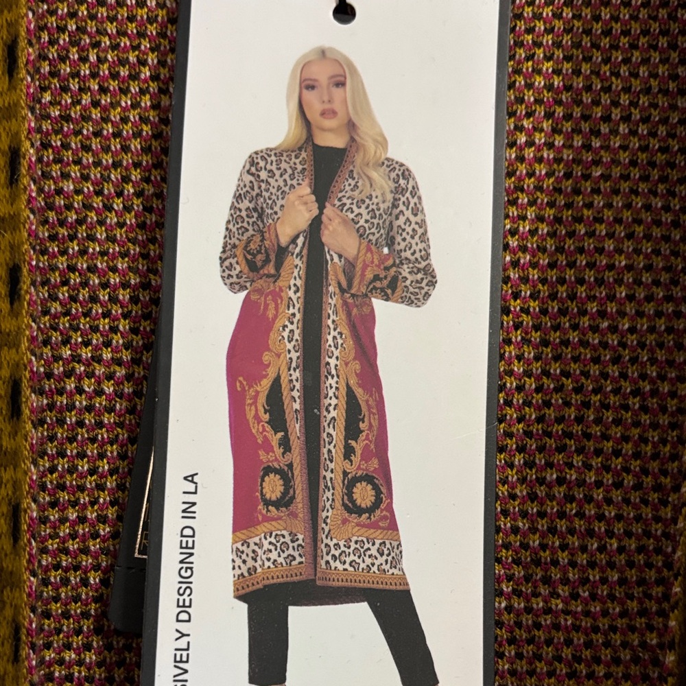 Elegant Leopard Print Cardigan with Red Accents